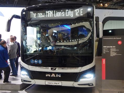 MAN Lion s City E Vorführwagen in Hannover auf der IAA am 24 09 2018