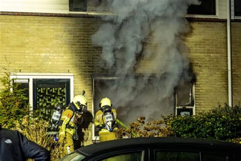 Video Vlammenzee Verwoest Woning Aan De Ame In Drachten Drachten