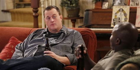 10 Male Sitcom Characters From The 2000s That Would Never Fly Today