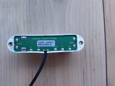 SEYMOUR DUNCAN PUSHR 1b Hot Rails WH ピックアップ 売買されたオークション情報yahooの商品情報をアーカイブ公開 オークファンaucfan