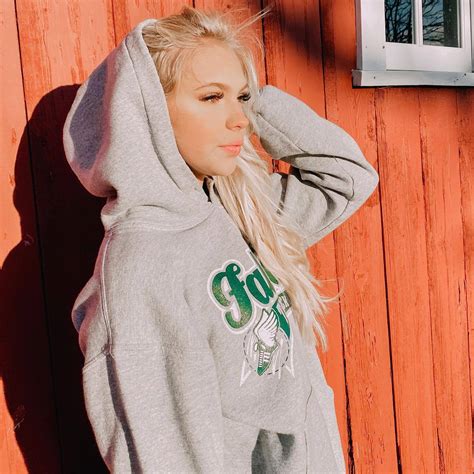 Jordyn Jones Looks Radiant In Beautiful Photoshoot Hot Celebs Home