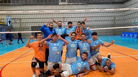 La Ud Ibiza Volley Cosecha Una Victoria En M Laga Y Se Aleja Del