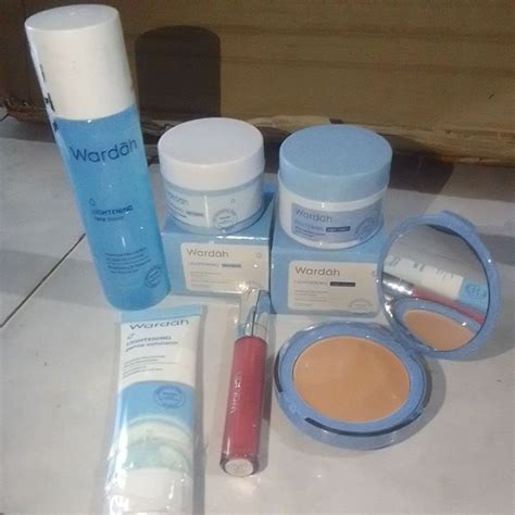 Jual Paket Make Up Wardah Lengkap Day Gr Shopee Indonesia