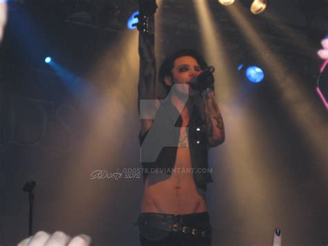 Andy Biersack live by GD0578 on DeviantArt