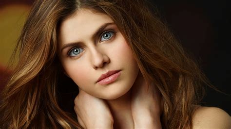 alexandra daddario eyes   alexandra daddario  lowdown