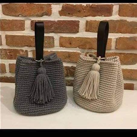 Venta Bolsos De Totora Tejidos Al Crochet En Stock