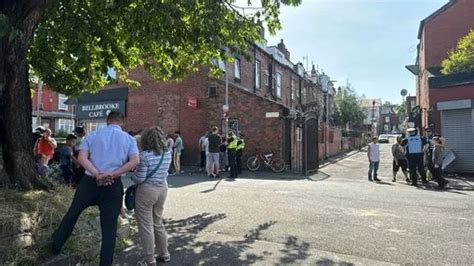 LIVE Leeds Riot Latest As Arrests Made Residents Clash And Police