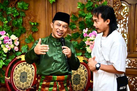 Hari Ke 2 Suasana Lebaran Rumah Wabub Bagus Santoso Dikunjungi Artis