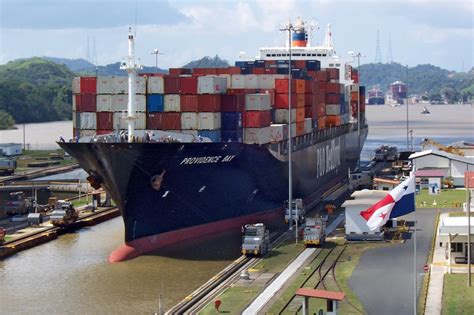 Le Canal De Panama Fête Ses Cent Ans