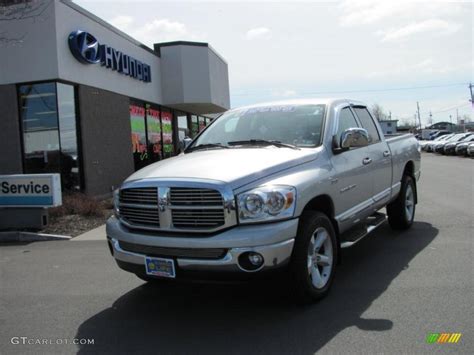 2007 Bright Silver Metallic Dodge Ram 1500 Slt Quad Cab 4x4 29762999 Car Color