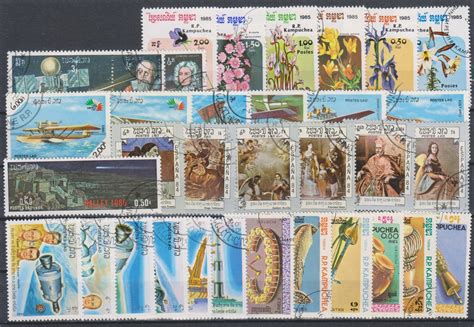 Monde Timbres thématiques oblitérés PAQUETS LOTS DIVERS Paquets