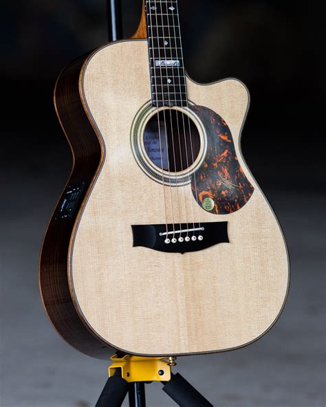 Maton Em100c 808 Messiah Acoustic Electric Guitar Guitar World Australia