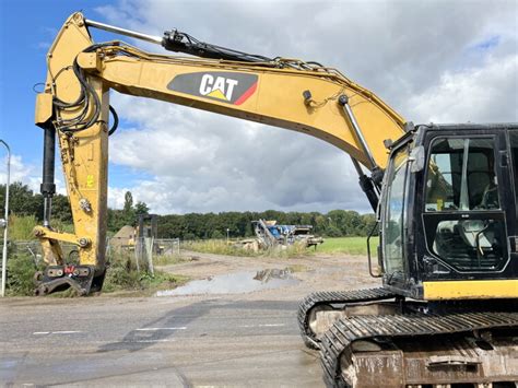 Caterpillar El Kettenbagger Boss Machinery