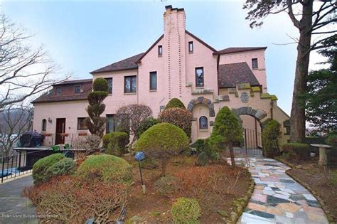 Staten Island Home Of The Week Bavarian Castle Panoramic Views