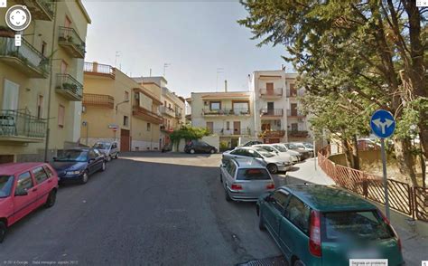 L Incivilt A Ginosa Ta Le Strade Di Ginosa La Segnaletica Beni