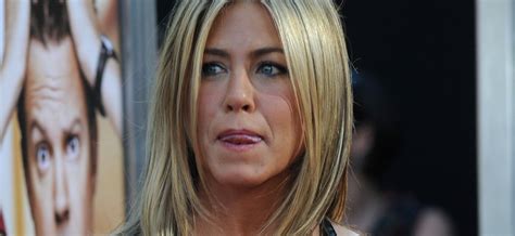 X Resolution Jennifer Aniston Bikini Images X