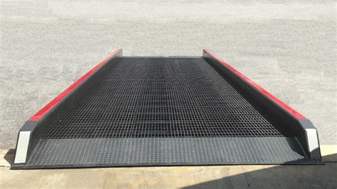 Dock-to-ground-ramp-grating | Copperloy Yard Ramps & Loading Dock Ramps