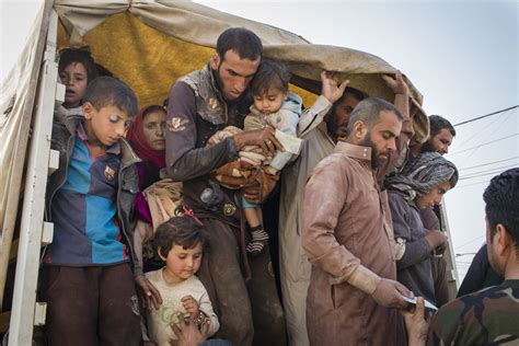 Un Agencies Provide Shelter Clean Water To Families Displaced Amid Iraq’s Mosul Offensive