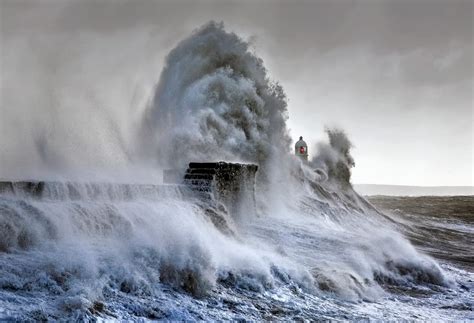 Photographer Spends Years Documenting Immense Storm Waves that Crash ...