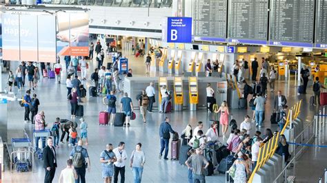 Flughafen In Frankfurt Ist Der Gr Te Verkehrsflughafen Deutschlands