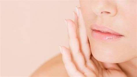 How to Easily and Naturally Close Skin Pores - Step To Health