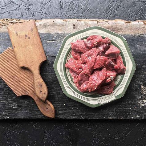 Diced Pasture Fed Beef Skirt Steak Garlic Wood