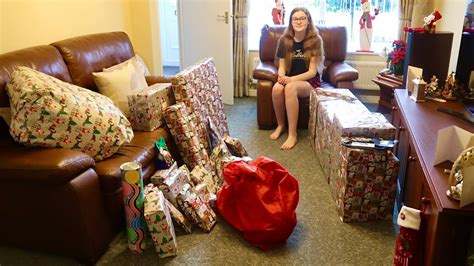 Christmas Day Vlog 2021 Opening Presents YouTube