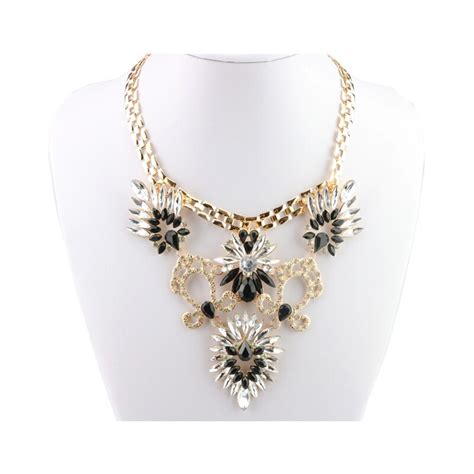 Mixed Color Crystal Zinc Alloy Flower Women Big Pendant Necklace