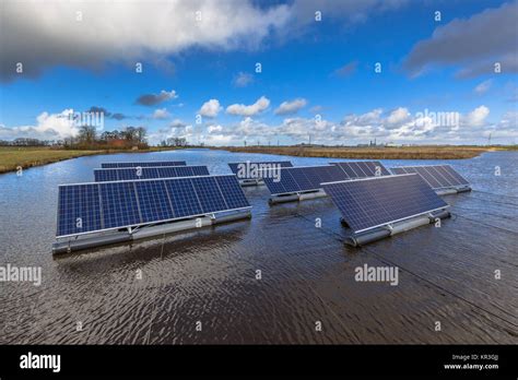 Photovoltaik Anlagen Fotos Und Bildmaterial In Hoher Aufl Sung Alamy