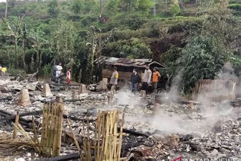 Rumah Hangus Terbakar Akibat Arus Pendek Listrik Alami Kerugian