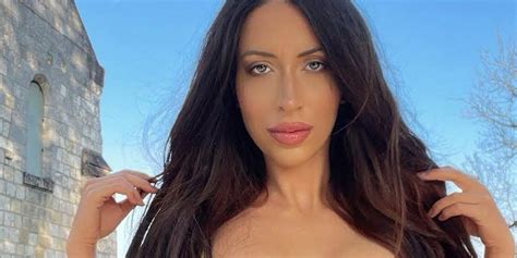 90 Day Fiancé Amira Shocks Fans With Nip Slip On Instagram