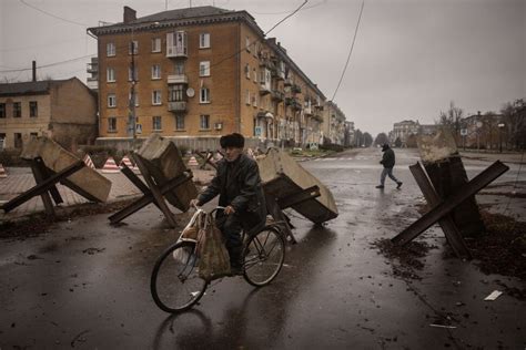 La Russie se prépare à une offensive hivernale massive en Ukraine y