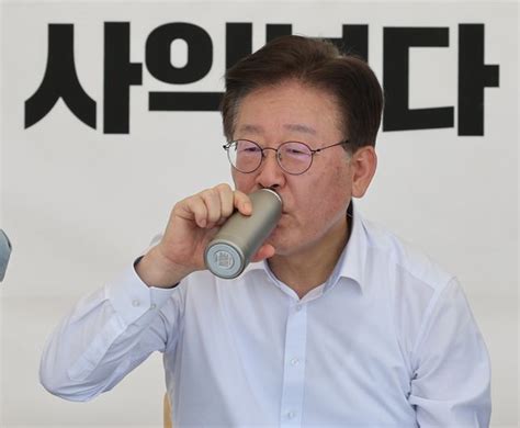 이재명·검찰 소환조사 기싸움…李 측 4일 출석 검찰이 거부 중앙일보