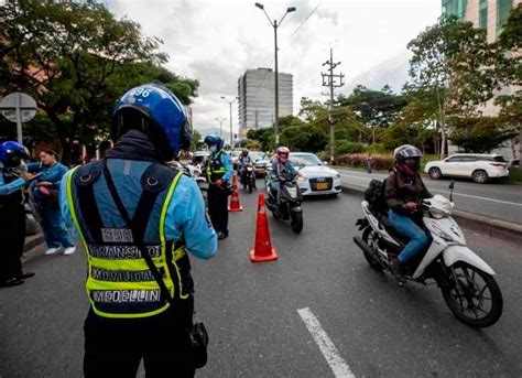 Si Va A Salir Tenga En Cuenta El Pico Y Placa Que Rige Para Este