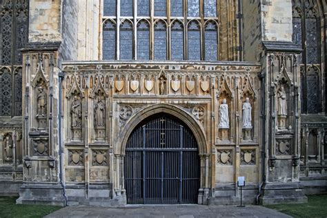 Canterbury Cathedral At Christmas Time Britannia Coaches