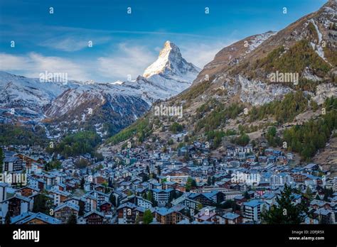 Zermatt Alpine Resort Immagini E Fotos Stock Alamy