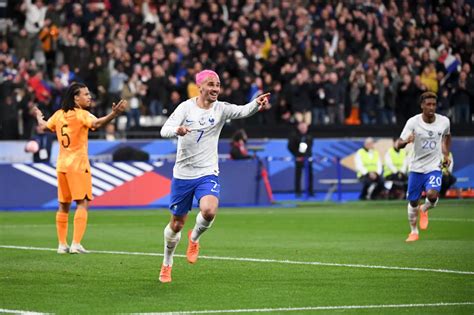 Revivez La Victoire Des Bleus Contre Les Pays Bas 4 0 Qualifs Euro