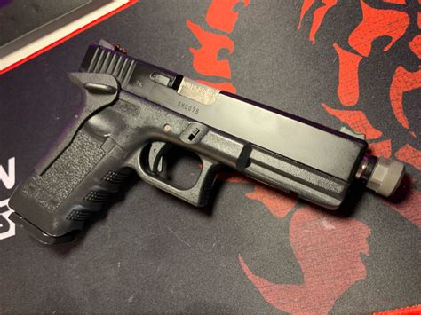 Sold Custom Tokyo Marui G17 Hopup Airsoft