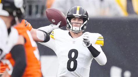 Kenny Pickett Injury Update Steelers Anticipate Qb Being Back For