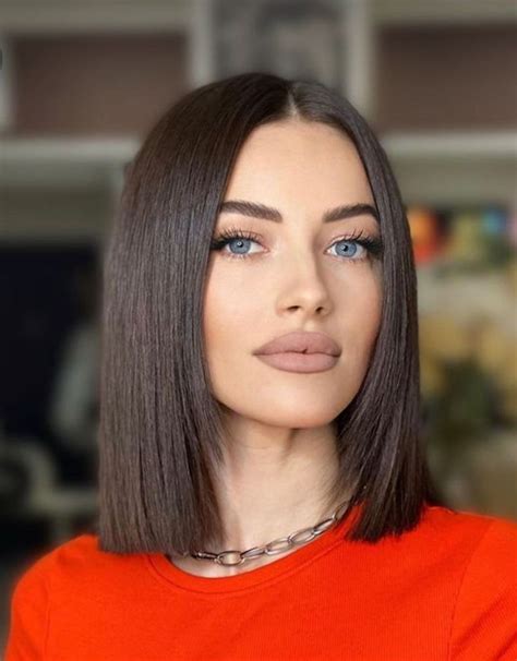 Pin Von Col O🔘 Col O ⭐️ 2 2 2 ⭐️ Auf Beauties With Bob Cut😍👩 ️