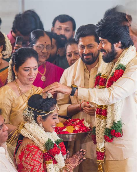 Harish Kalyan Kisses His Bride Narmada Udaykumar As They Tie The Knot