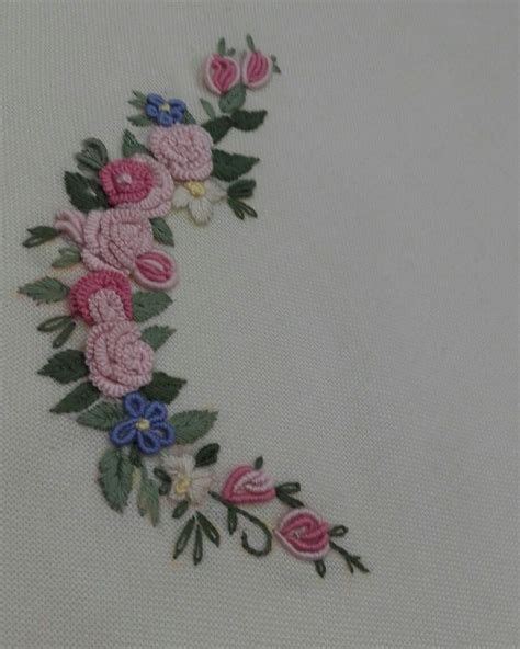 Bordado Flores Amarillas Hardanger Bordado Designs De Embroidery