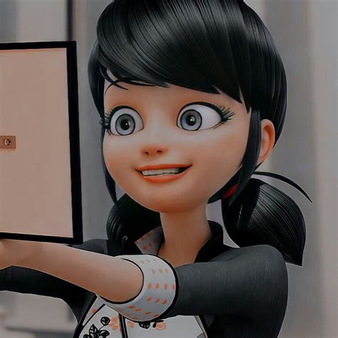 Miraculous As Aventuras De Ladybug Tikki And Plagg Human Anatomy And Physiology Marinette