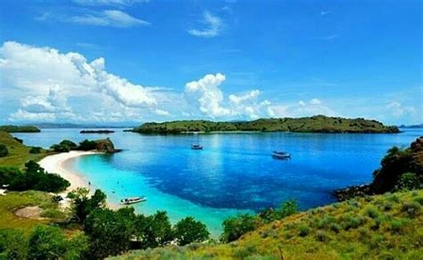 wisata menarik: pulau mandeh