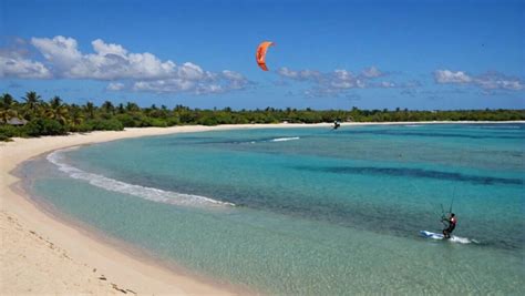 Meilleurs Spots De Kitesurf L Le Maurice Le Maurice Envolez Vous