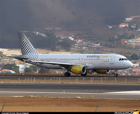 Ec Jgm Vueling Airbus A Aviacioncr Net