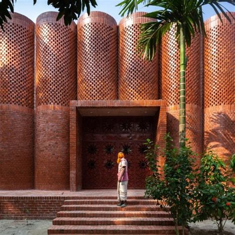 Sthapotik Tops Bangladesh Mausoleum With Chandelier Of Skylights