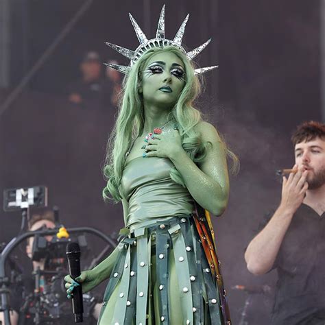 Chappell Roans NSFW Confession About Iconic Statue of Liberty Look