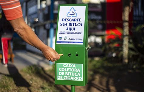 Bitucas De Cigarro Ser O Transformadas Em Papel Reciclado Em Cotia