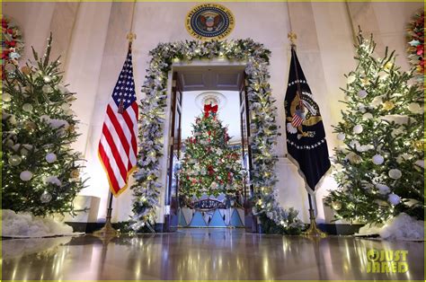 First Lady Jill Biden Unveils White House 2023 Holiday Decorations ...